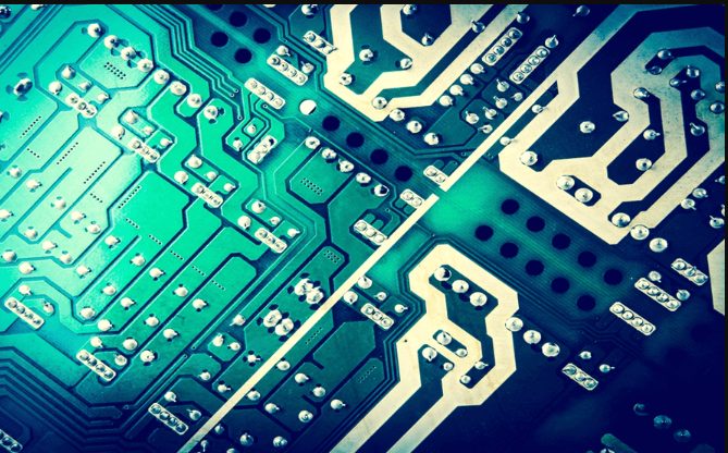Choosing the Right PCB Isn’t Just a Technical Decision